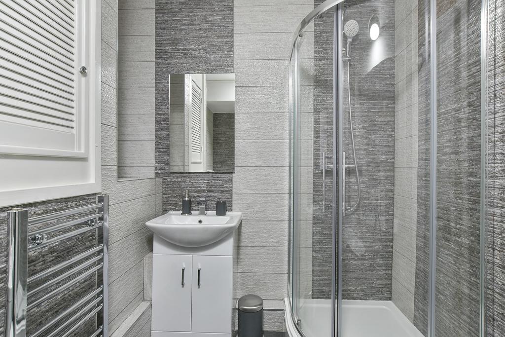 Sachin'S 2 Bedrooms Apartment ลอนดอน ภายนอก รูปภาพ